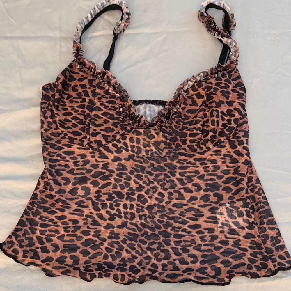 Leopard Print Women's Top NWOT SIZE small